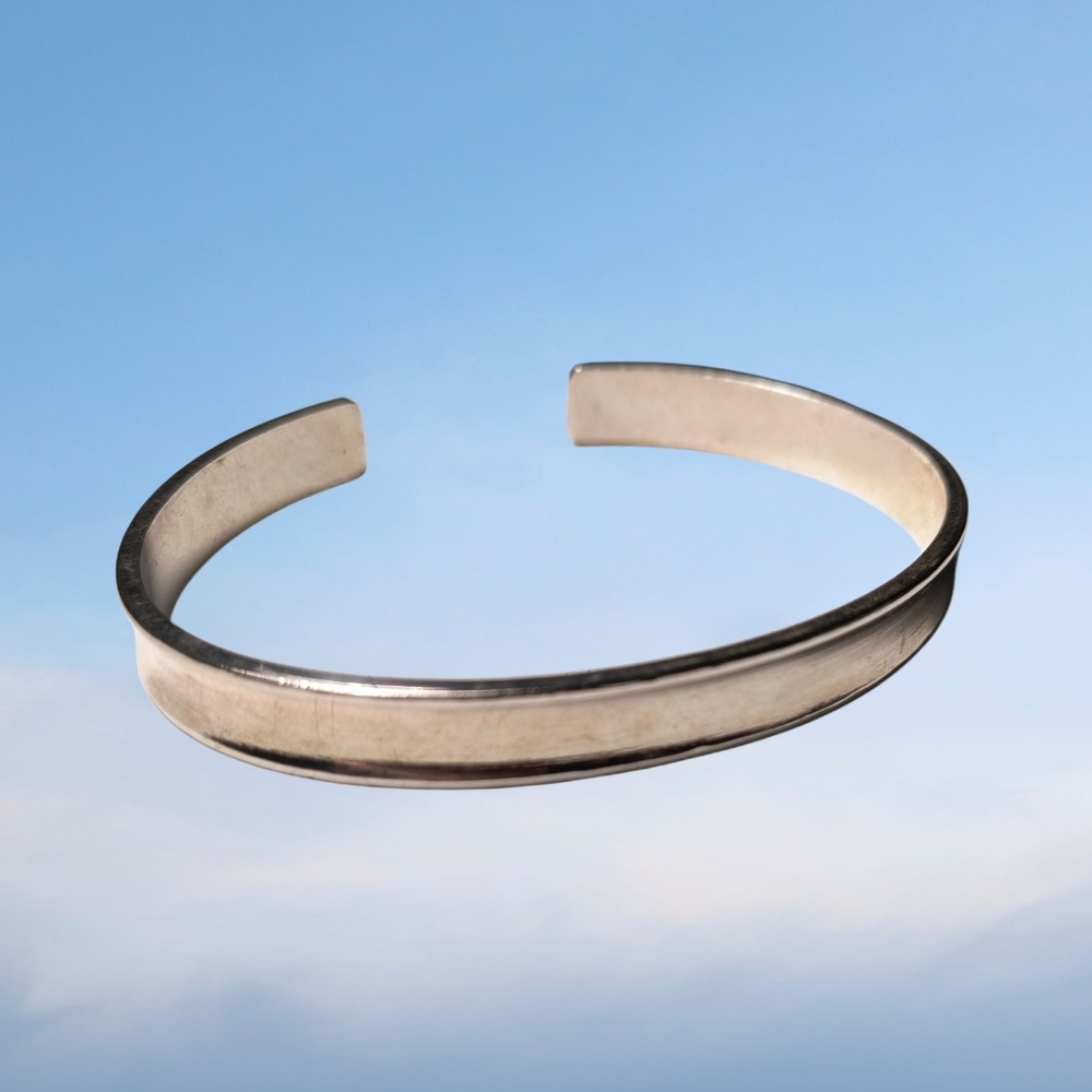 Sterling Silver Minimalist Cuff Bracelet · Sculpted Concave Design